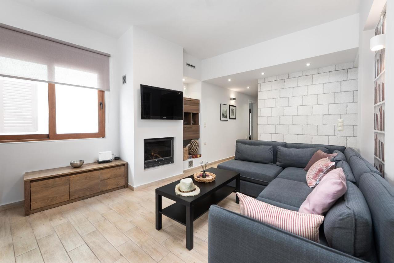 Ritas Modern In-City House Rhodes City Bagian luar foto